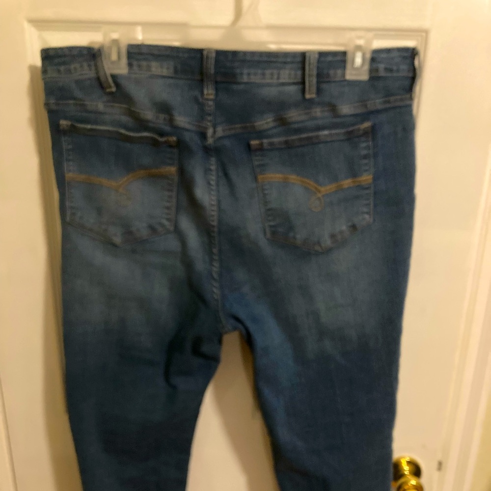 Ladies Lee Riders mid ride capris size 22 M
